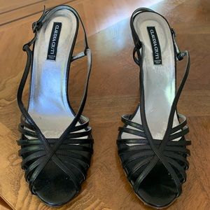 Claudia Ciuti Leather Strappy Sandal SZ (9)